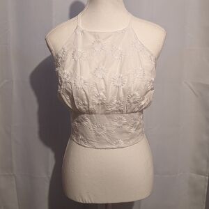 Versona White Floral Crop Top